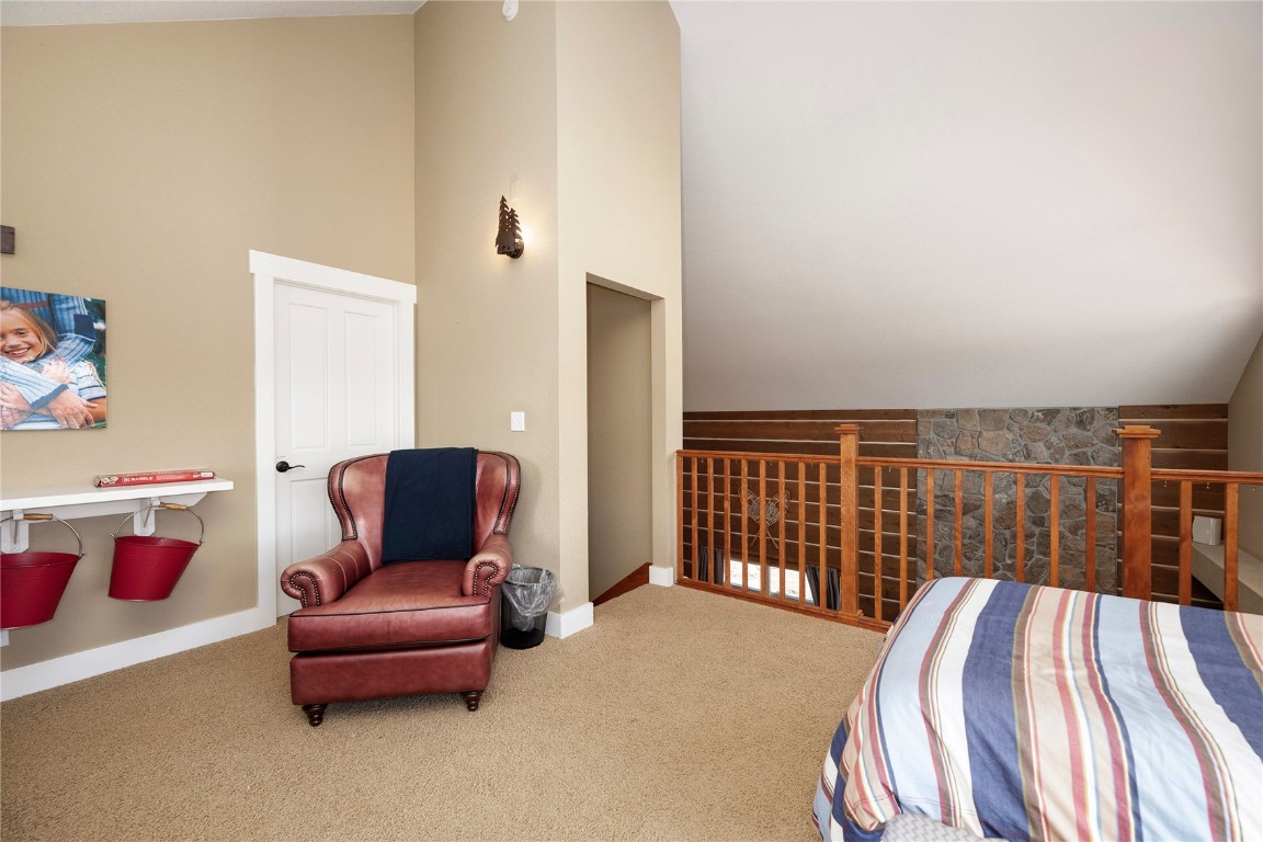 350 Lone Eagle Drive Property Photo 32
