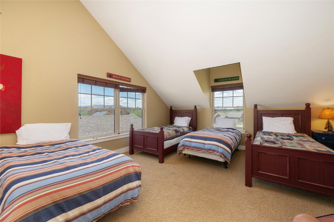 350 Lone Eagle Drive Property Photo 33