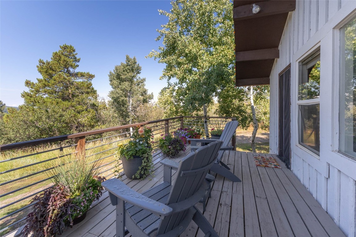 1830 Upper Huckleberry Lane Property Photo 19