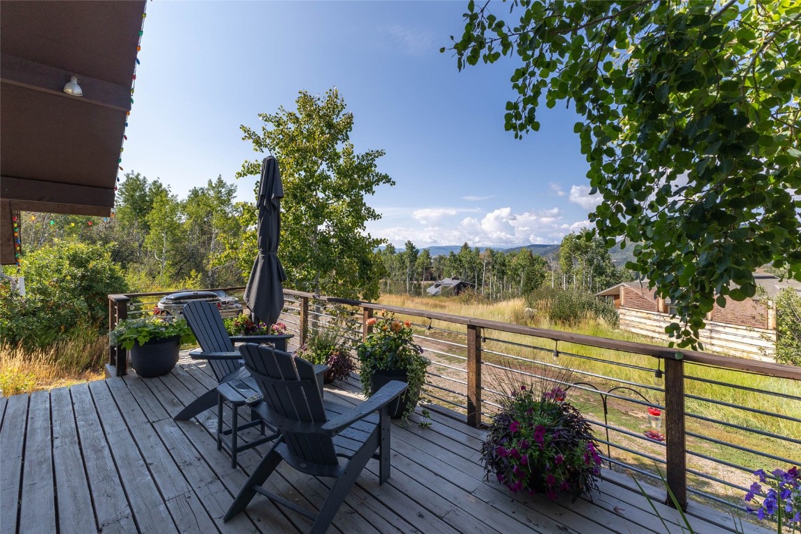 1830 Upper Huckleberry Lane Property Photo 20