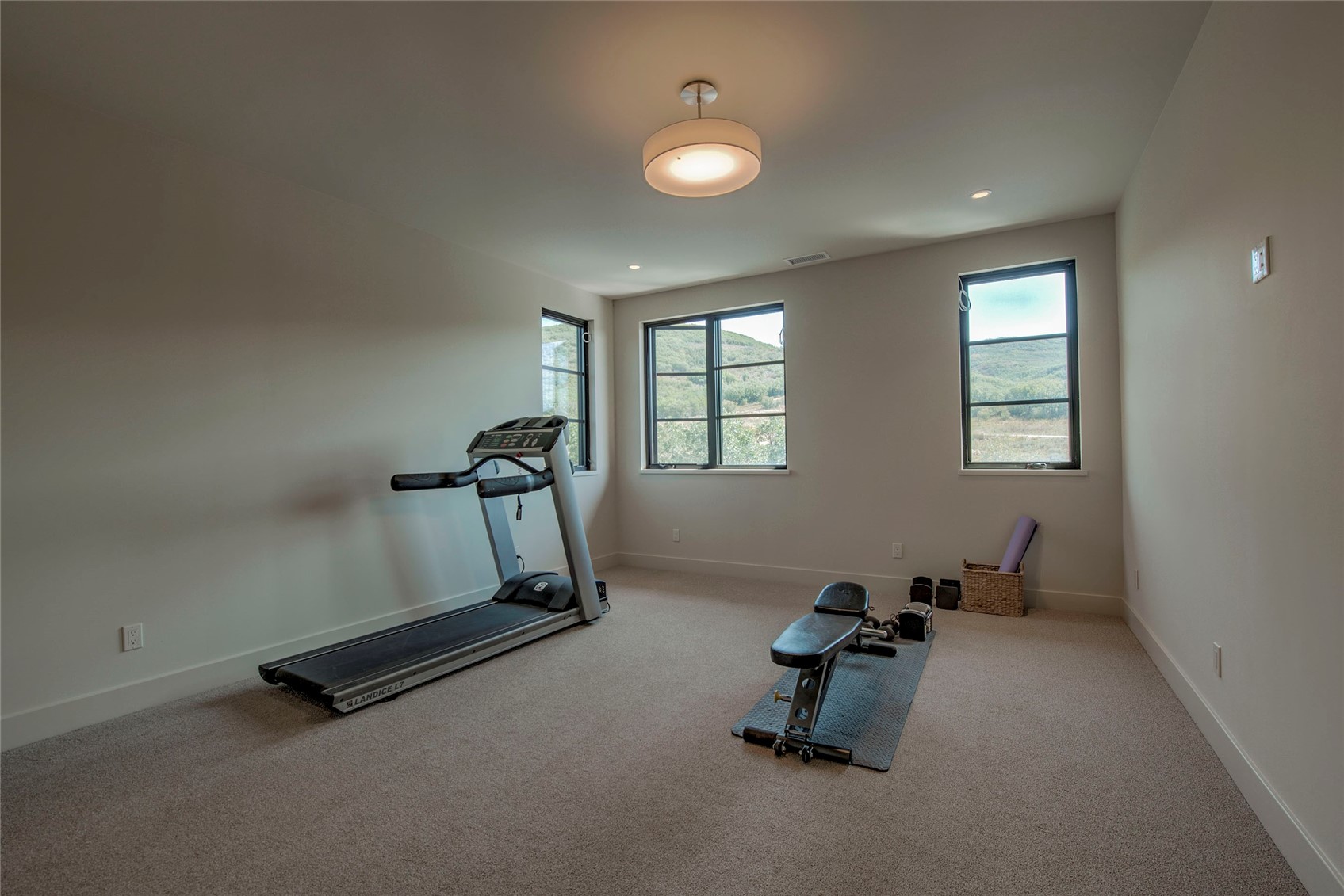 45233 Four Seasons Way Property Photo 24