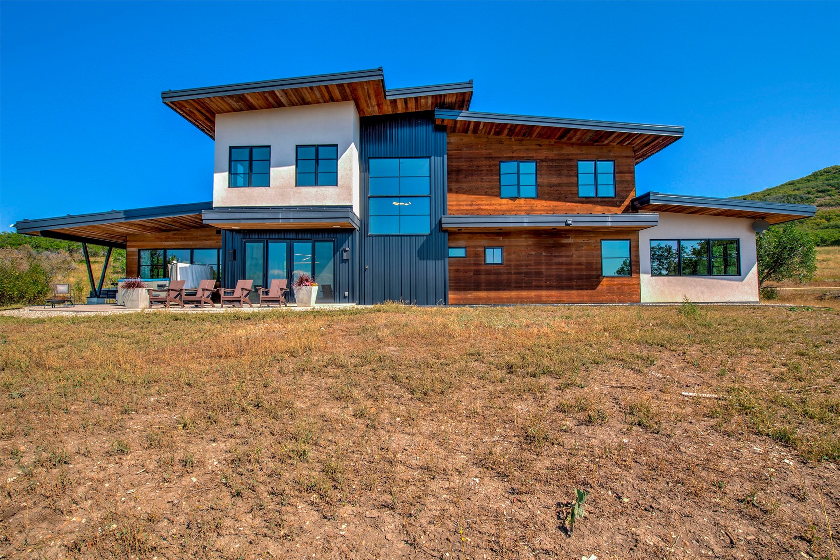 45233 Four Seasons Way Property Photo 44