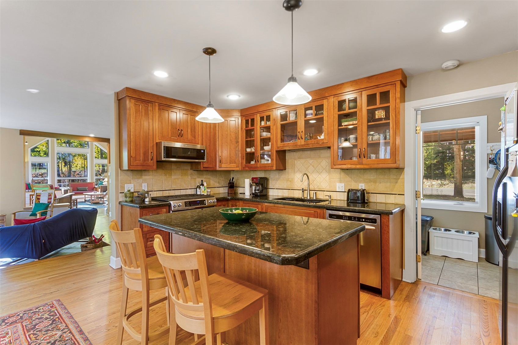 100 Windwood Circle Property Photo 14