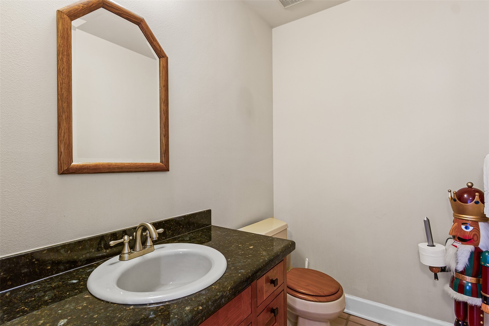 100 Windwood Circle Property Photo 21