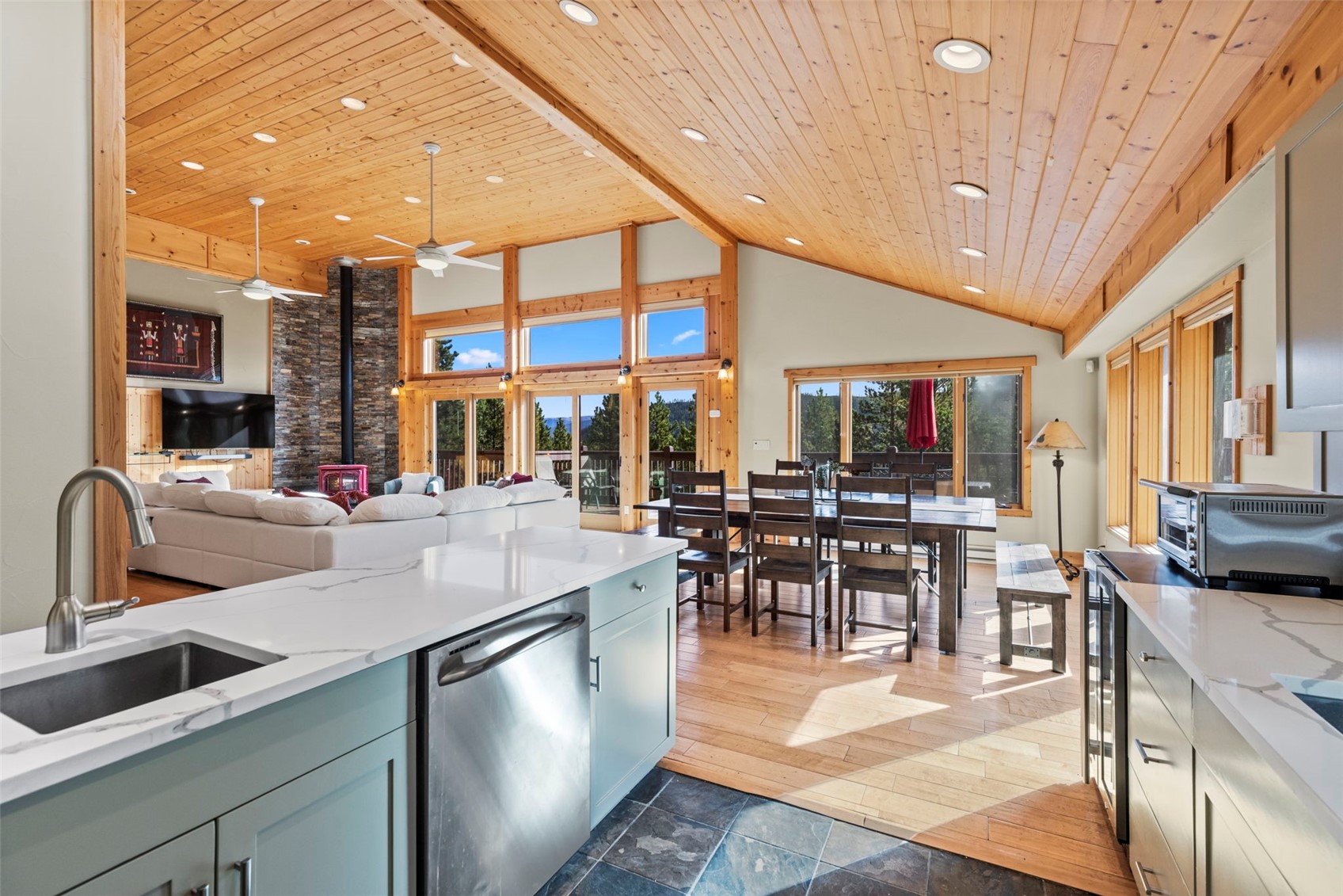 66 Sitzmark Circle Property Photo 11