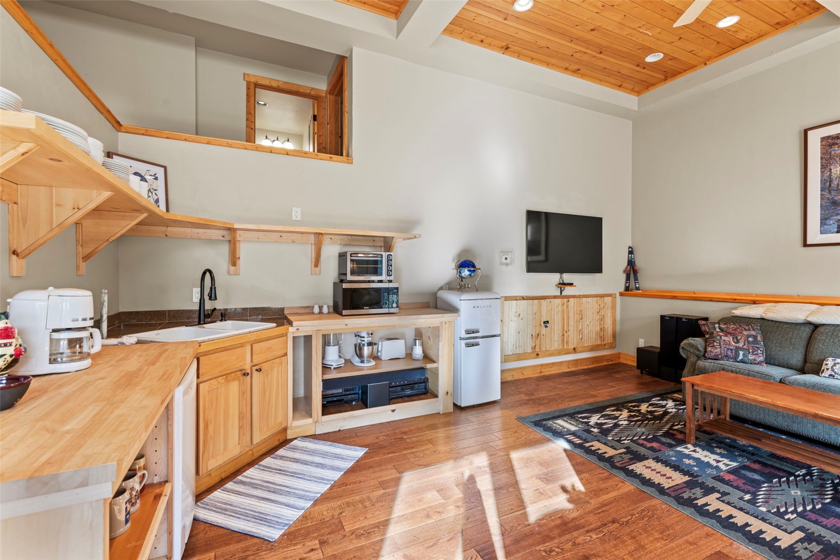 66 Sitzmark Circle Property Photo 34