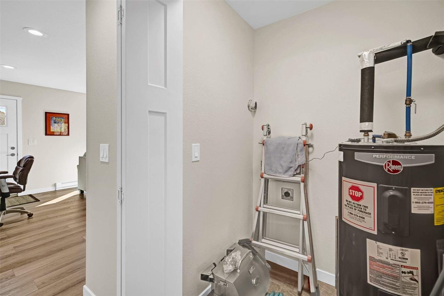 207 Overland Circle Property Photo 41