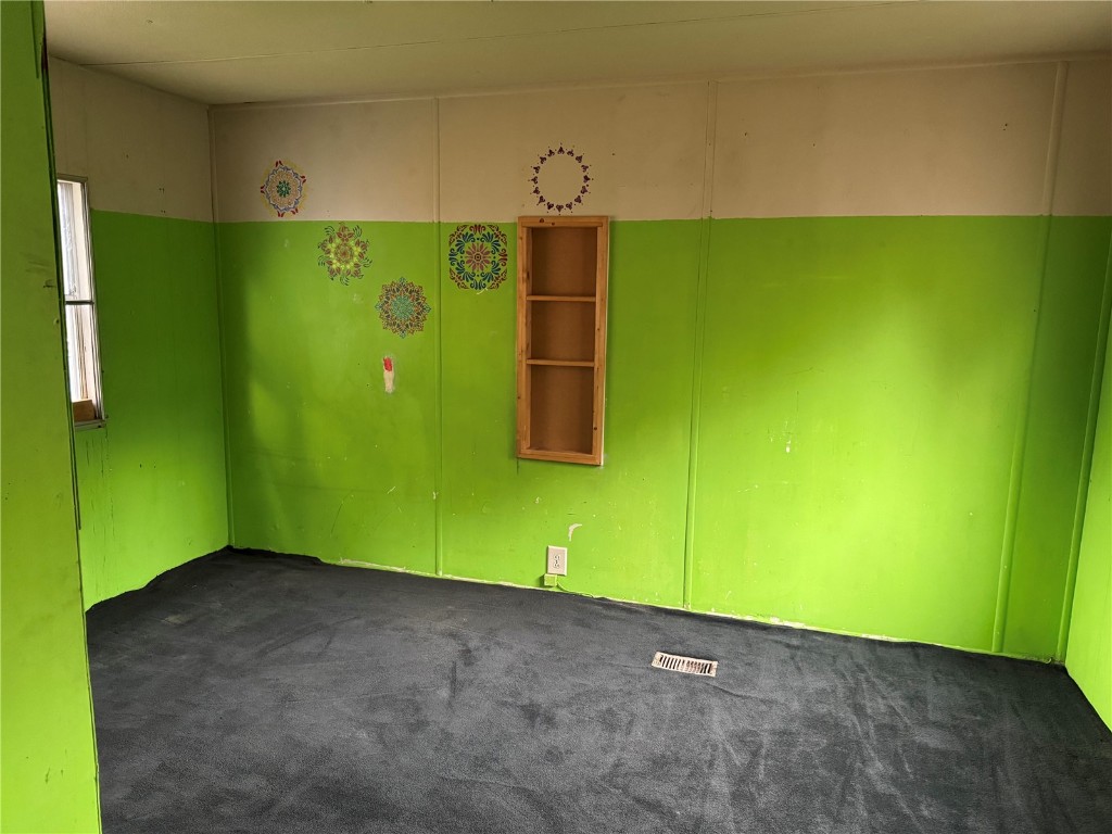 2900 W Acres Drive 83b Property Photo 11