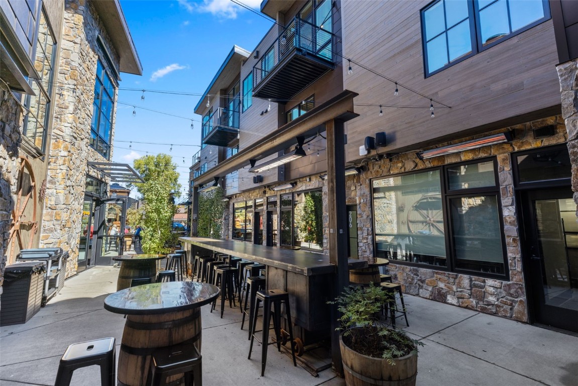 310 E Main Street 202 Property Photo 43