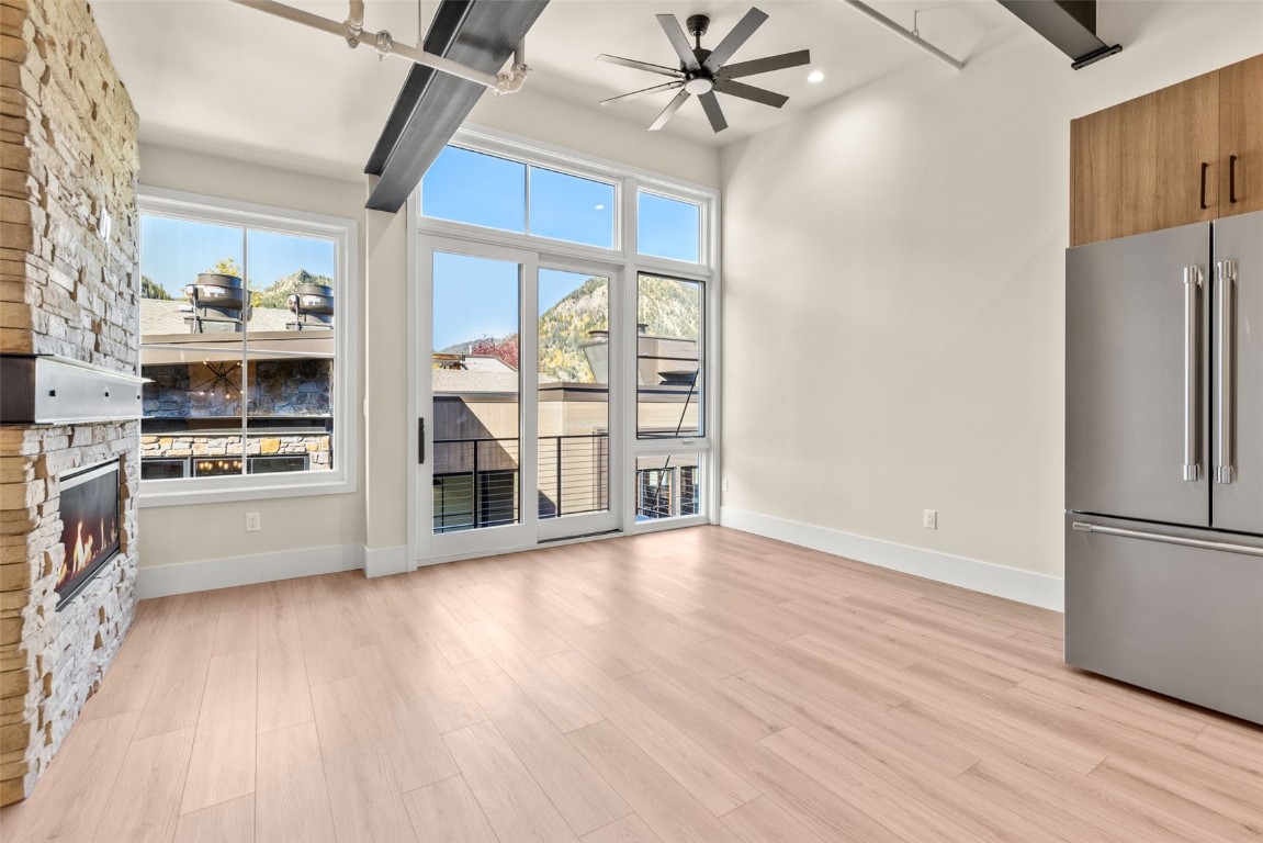 310 E Main Street 204 Property Photo 6