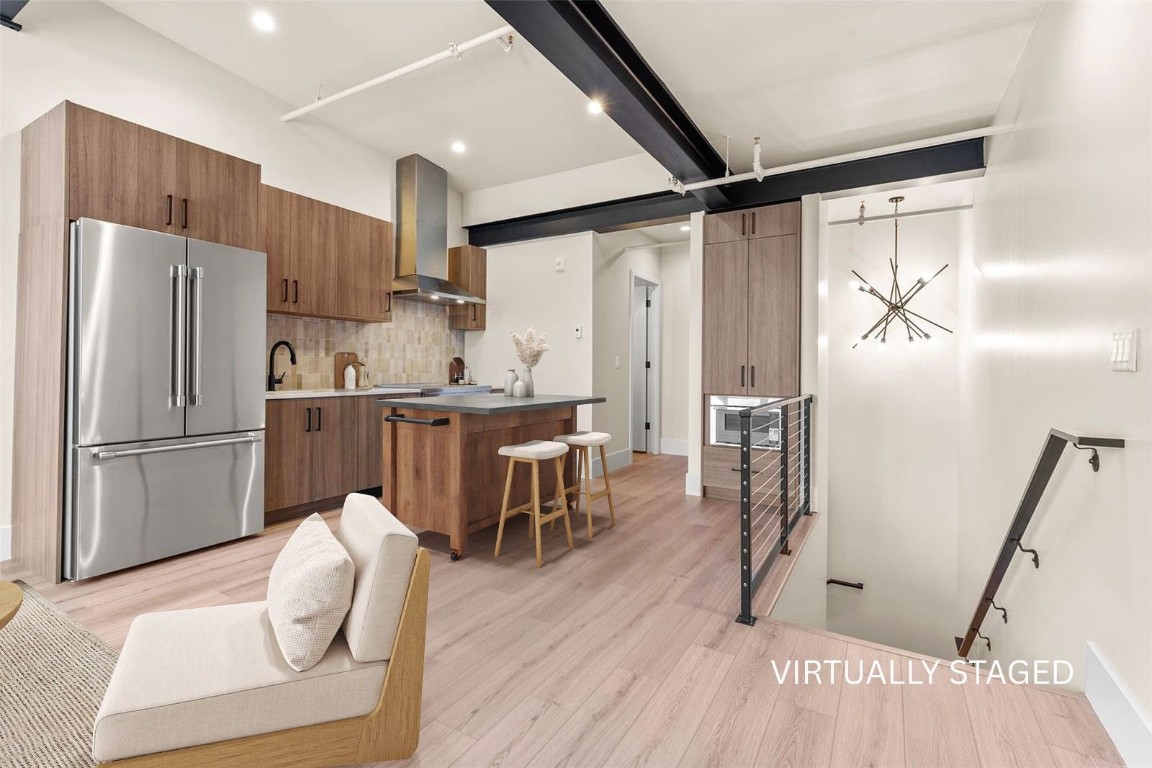 310 E Main Street 204 Property Photo 16