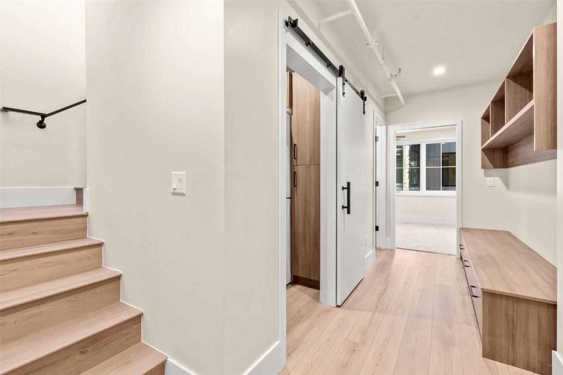 310 E Main Street 204 Property Photo 34