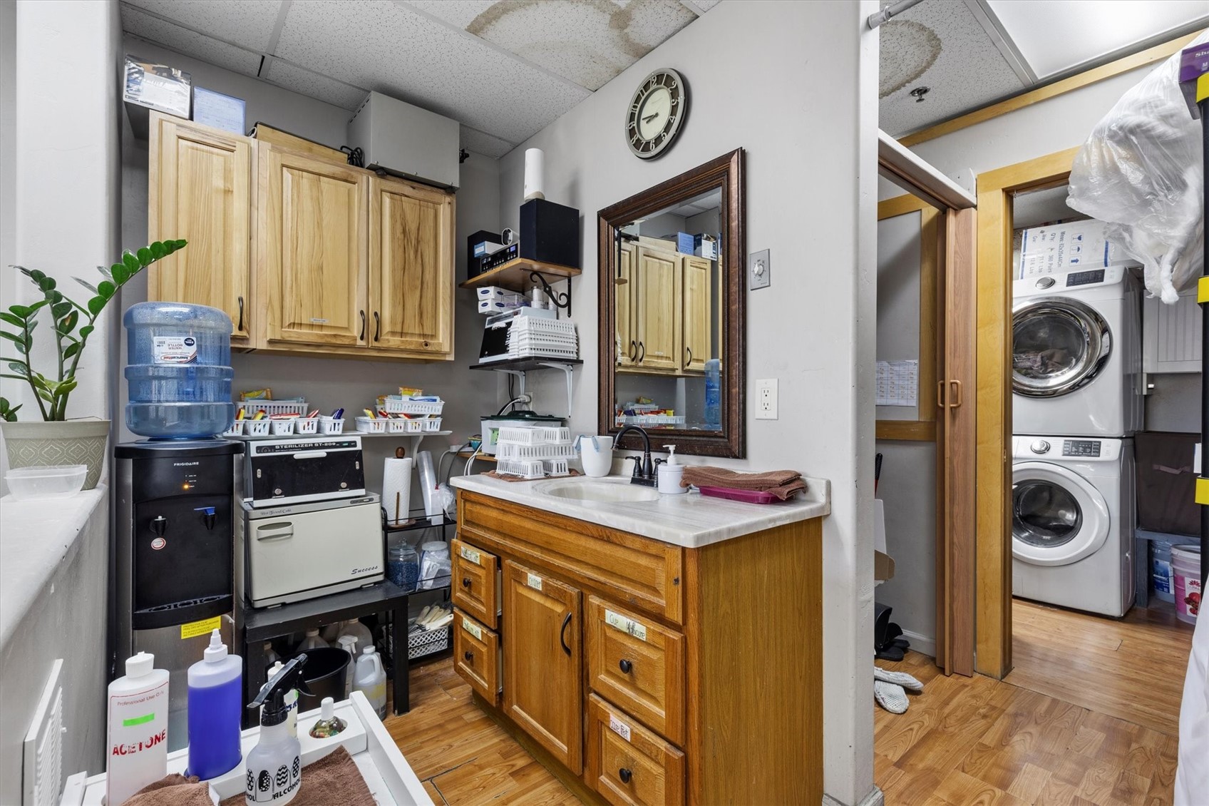 601 Lincoln Avenue C4 Property Photo 15