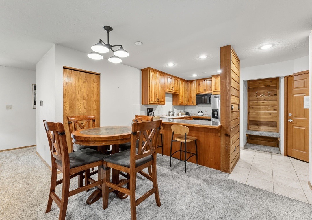 305 S Park Avenue 402 Property Photo 15