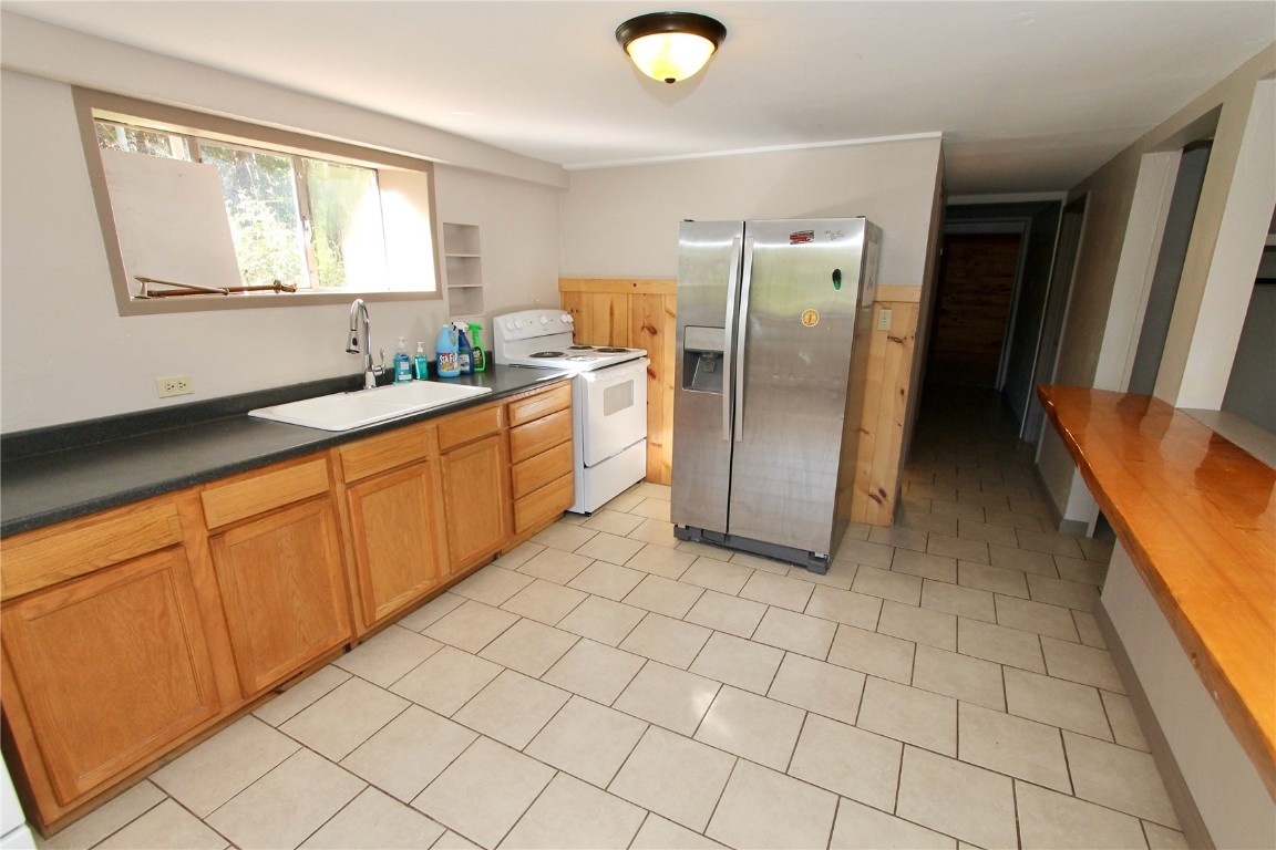 4207 Highway 91 Property Photo 40