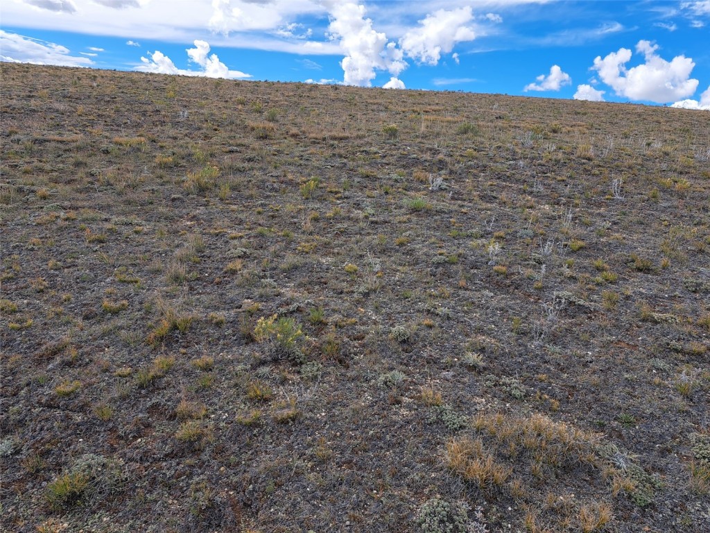 1825 Rhyolite Drive Property Photo 3