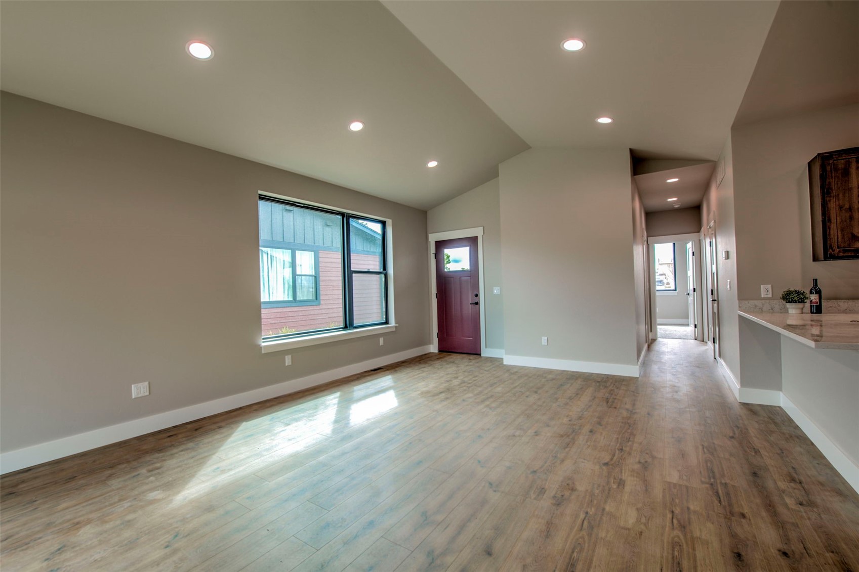 323 Kinsey Avenue Property Photo 6