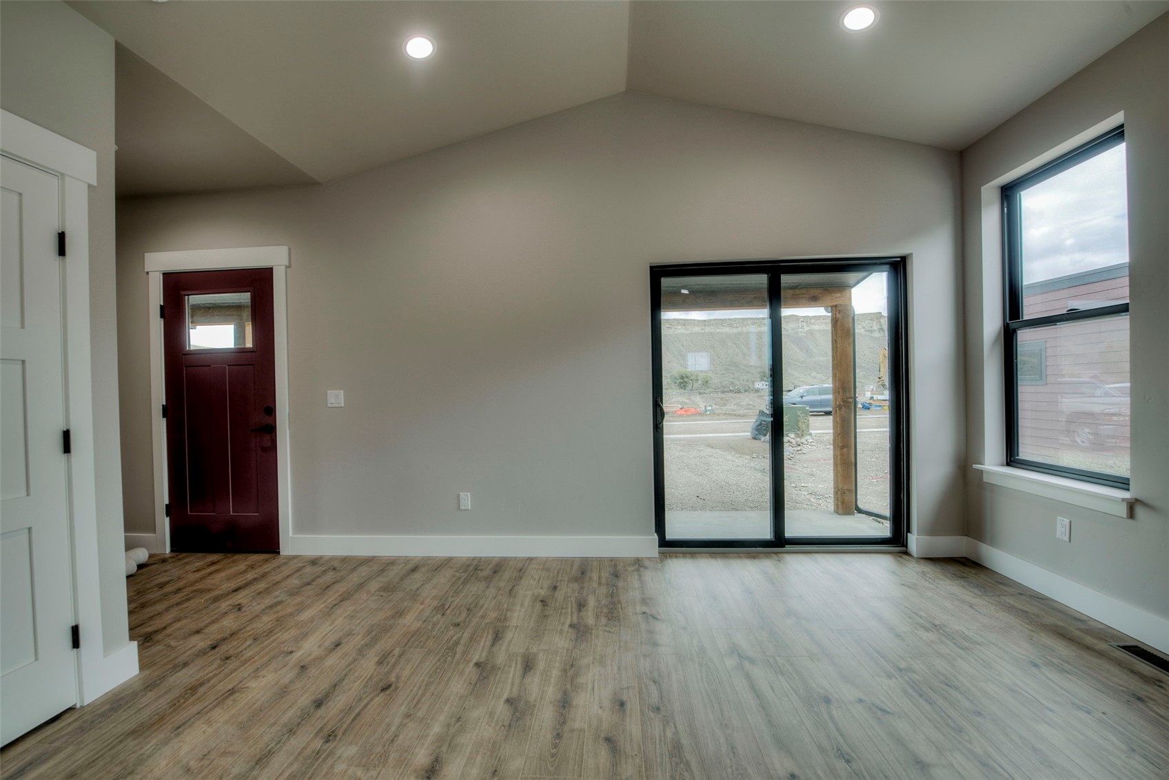 323 Kinsey Avenue Property Photo 10