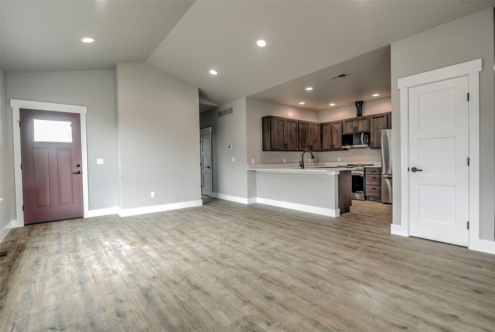 323 Kinsey Avenue Property Photo 14