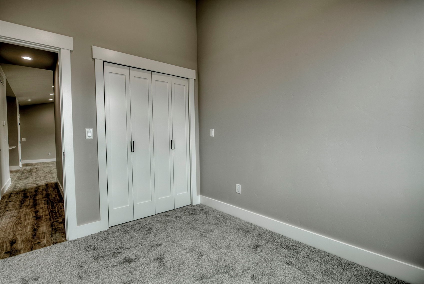 323 Kinsey Avenue Property Photo 16