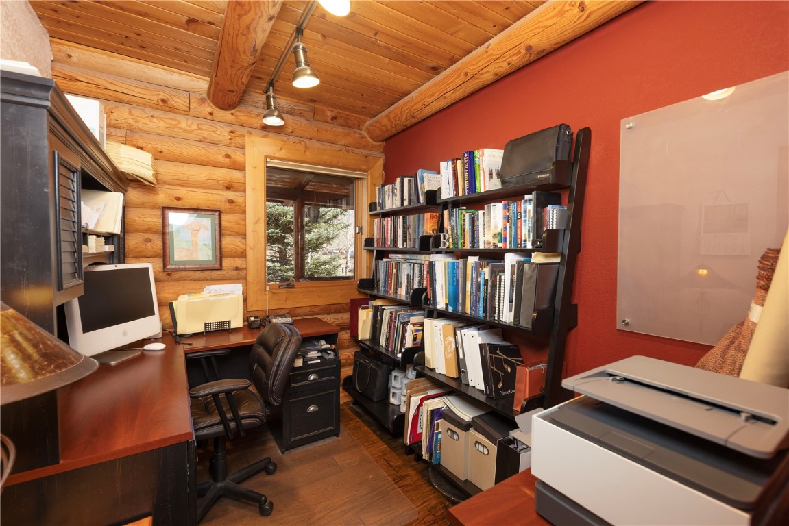 109 County Road 100 Property Photo 14