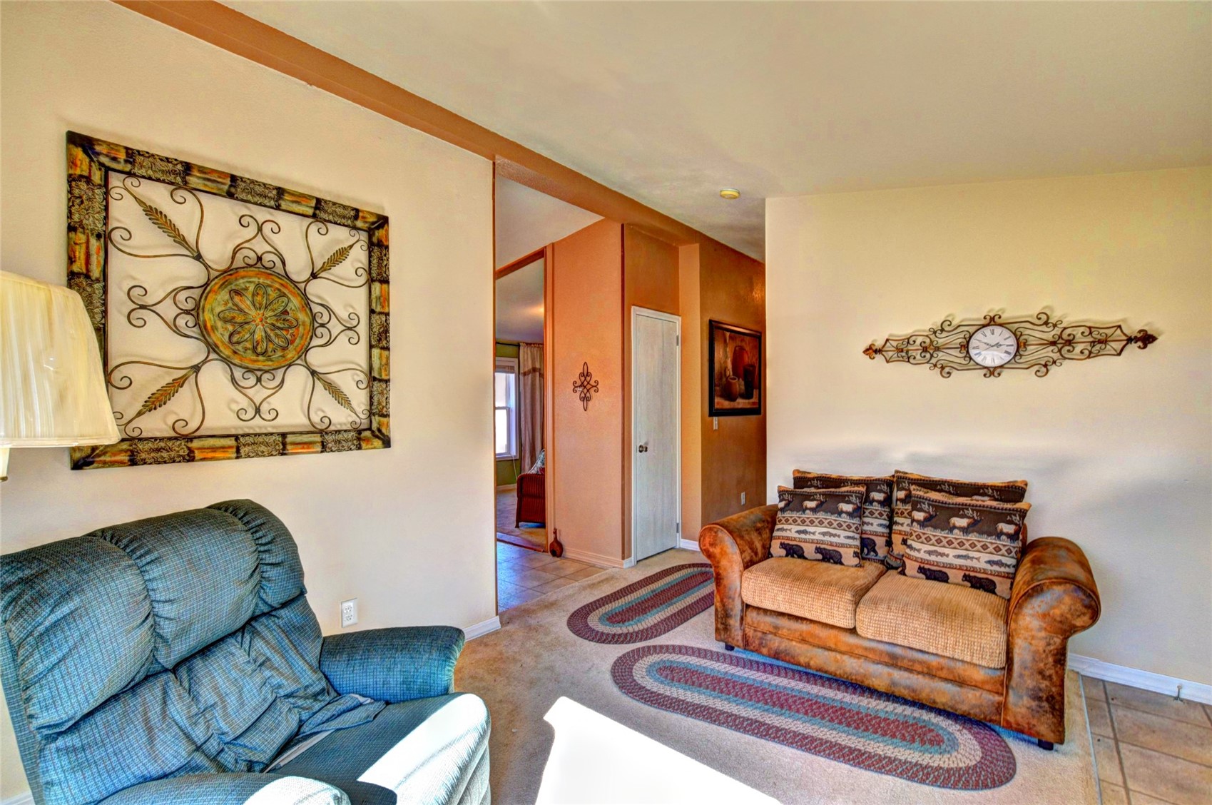 735 Apache Trail Property Photo 11