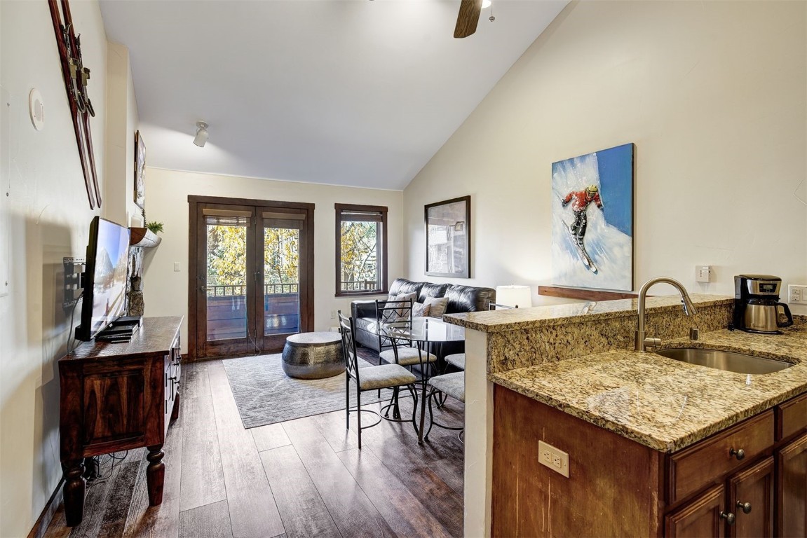91 River Run Road 8137 Property Photo 3