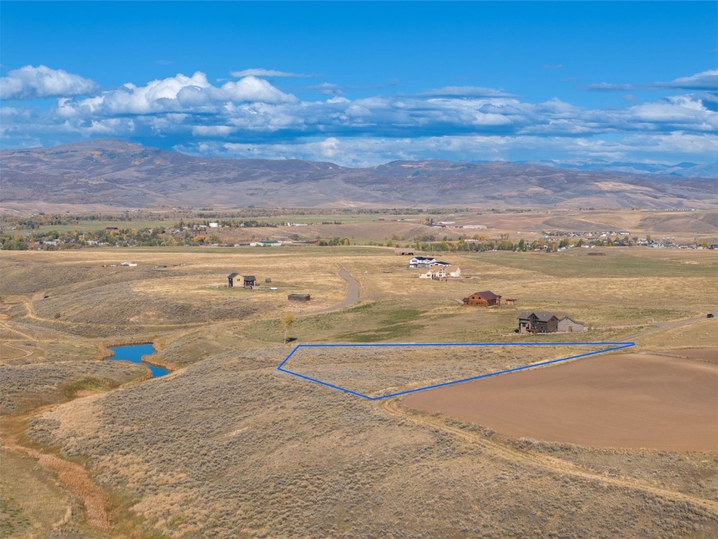 38250 Hillcrest Court Property Photo 1