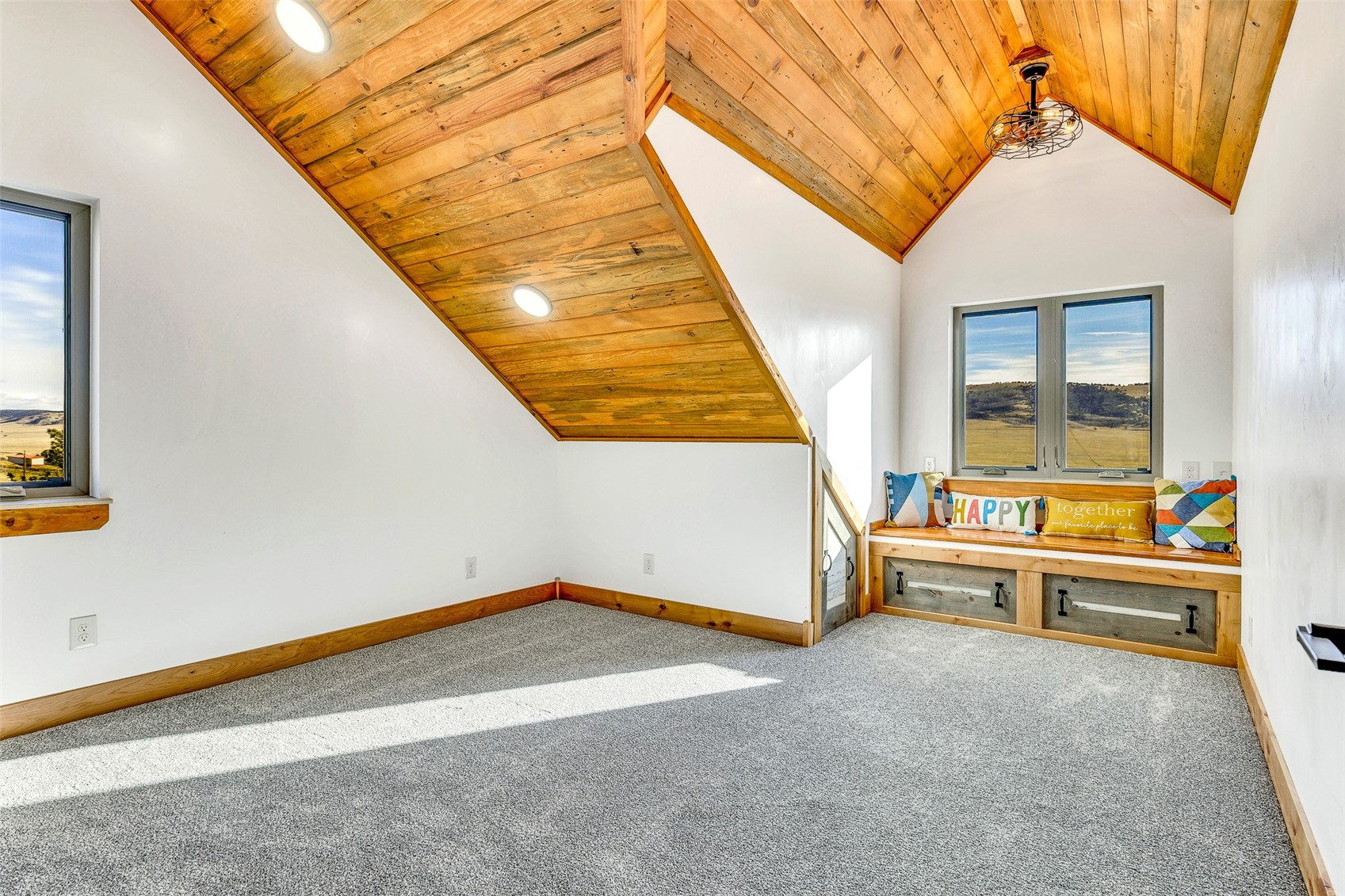 3415 Redhill Road Property Photo 14