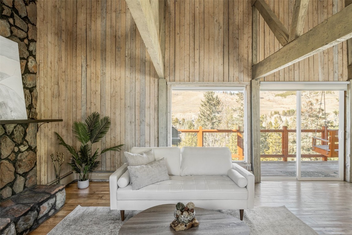 297 Deer Path Road Property Photo 6