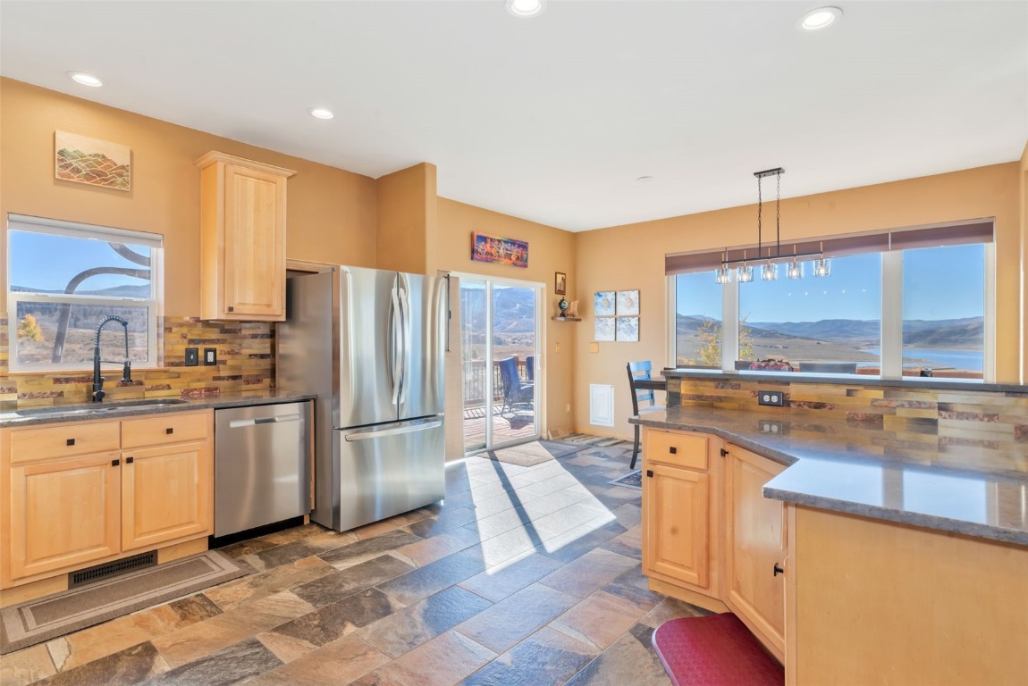 31570 Shoshone Way Property Photo 6