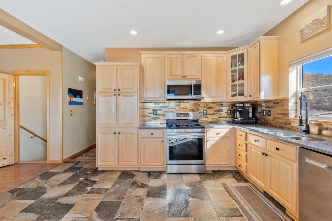 31570 Shoshone Way Property Photo 9