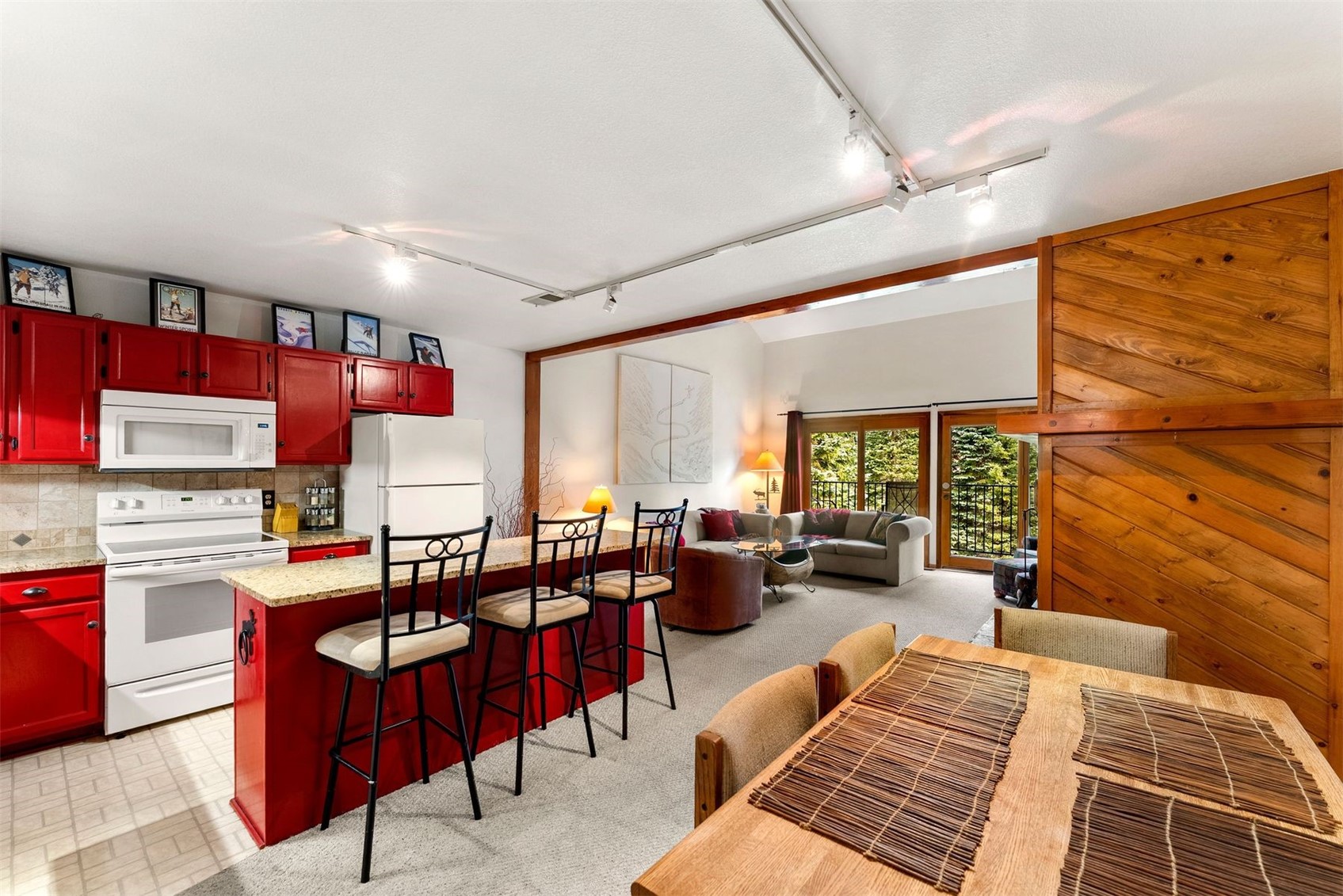 10500 Ryan Gulch Road J-106 Property Photo