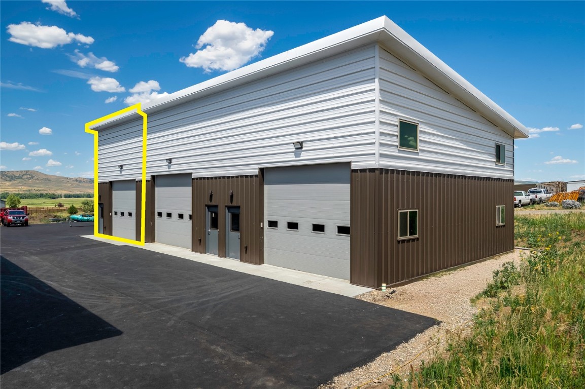 453 Commerce Street Bld 1 #110 Property Photo 1