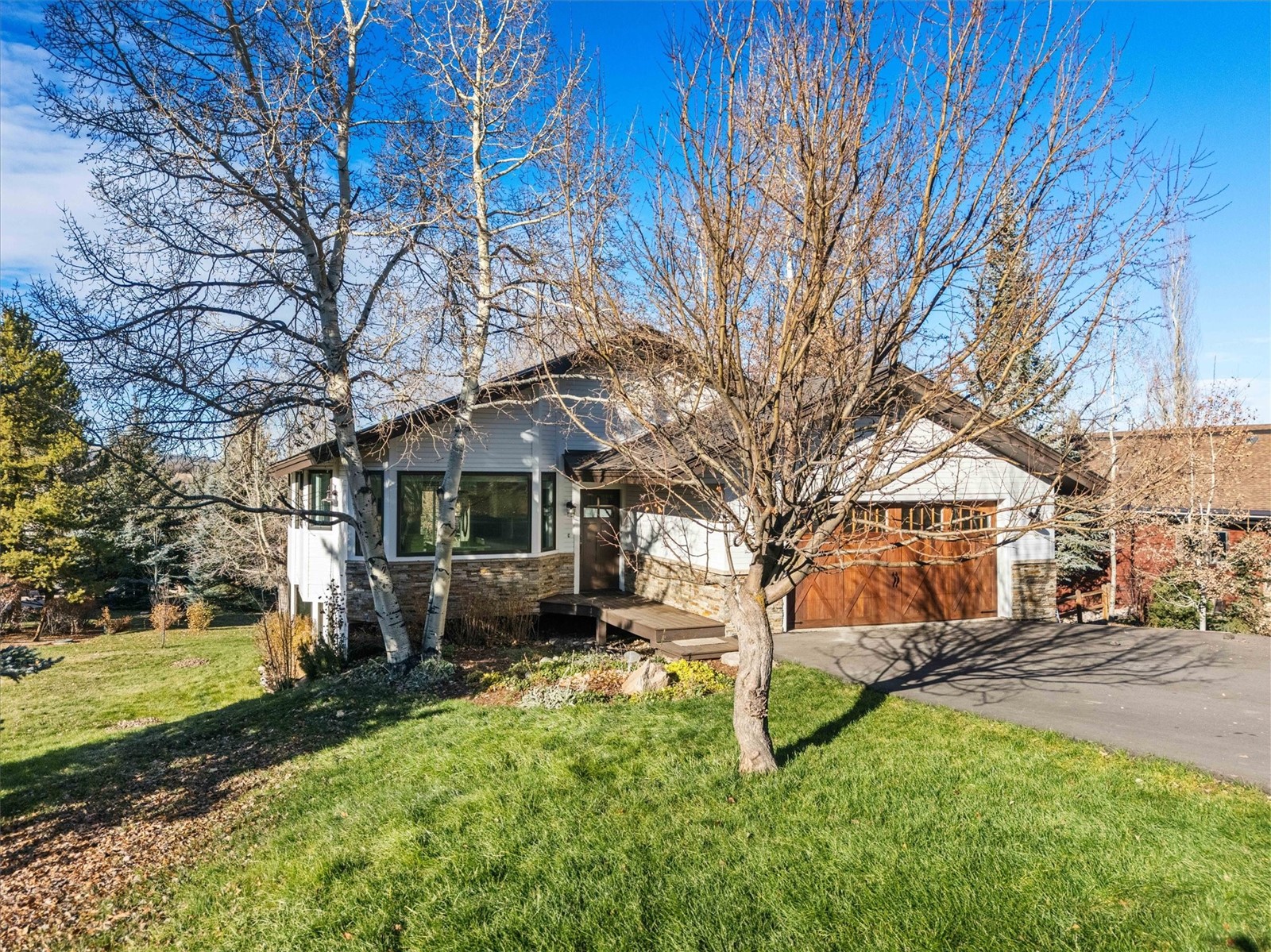 35 Steamboat Boulevard Property Photo 45