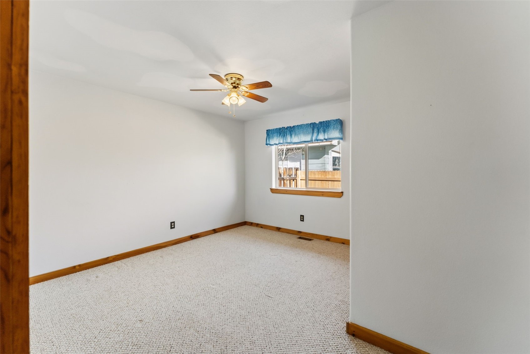 316 3rd Street Property Photo 22