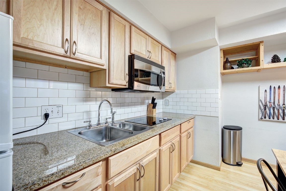270 Primrose Path 33b Property Photo 11