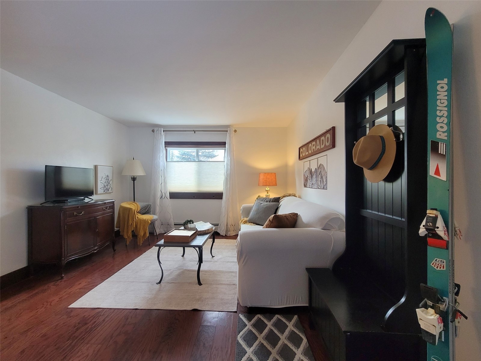 214 S Harris Street 101 Property Photo 2