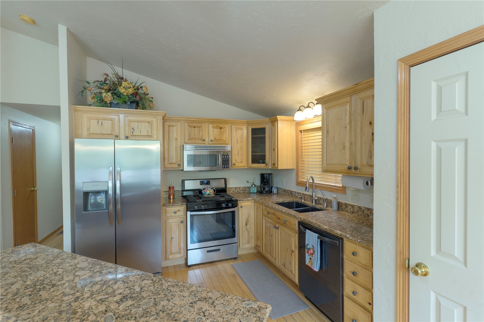 109 Janes Way Property Photo 11