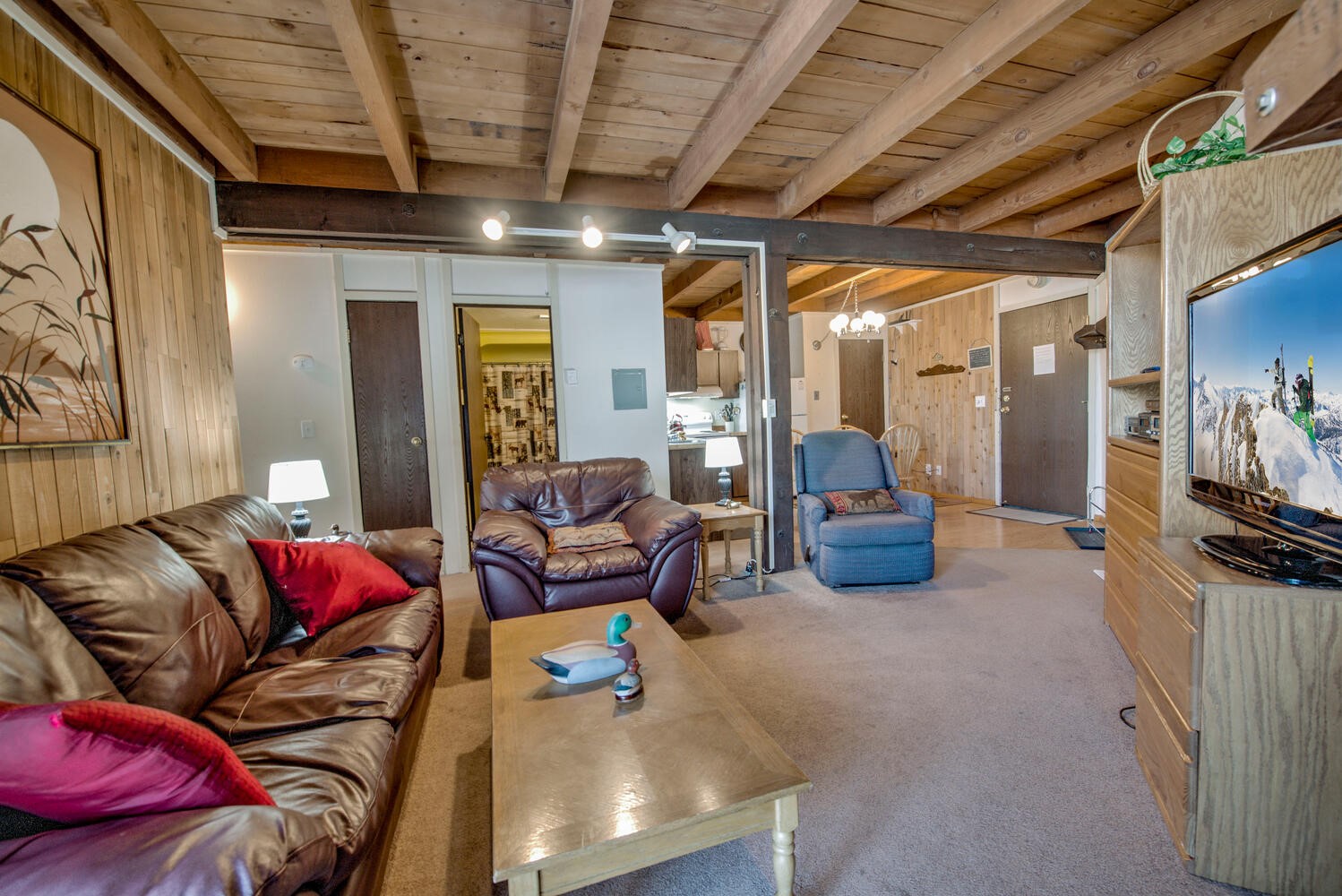 2300 Lodgepole Circle 101 Property Photo 6