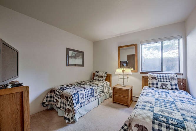 98000 Ryan Gulch Road E104 Property Photo 15