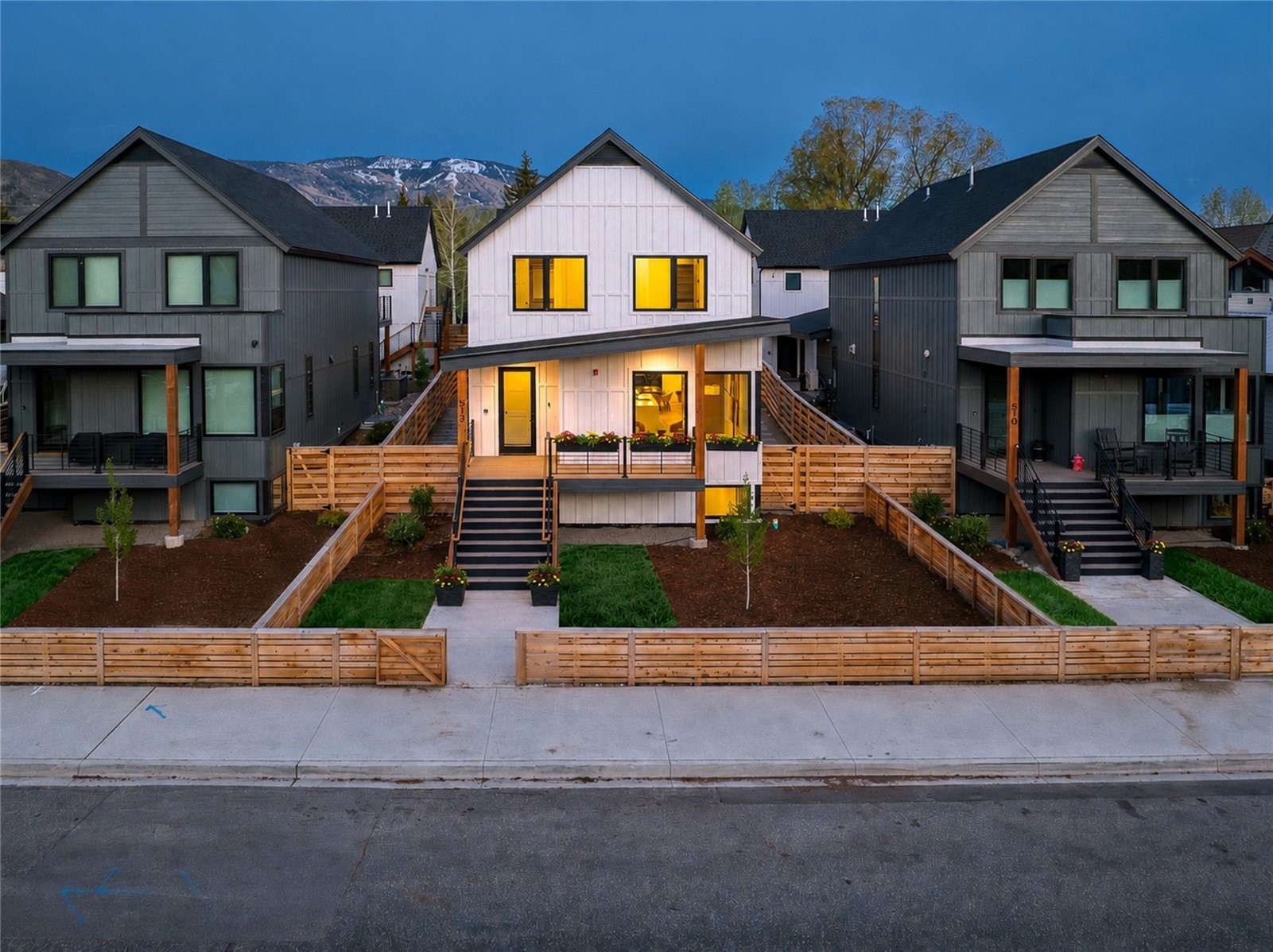 512 8th Street Property Photo 1