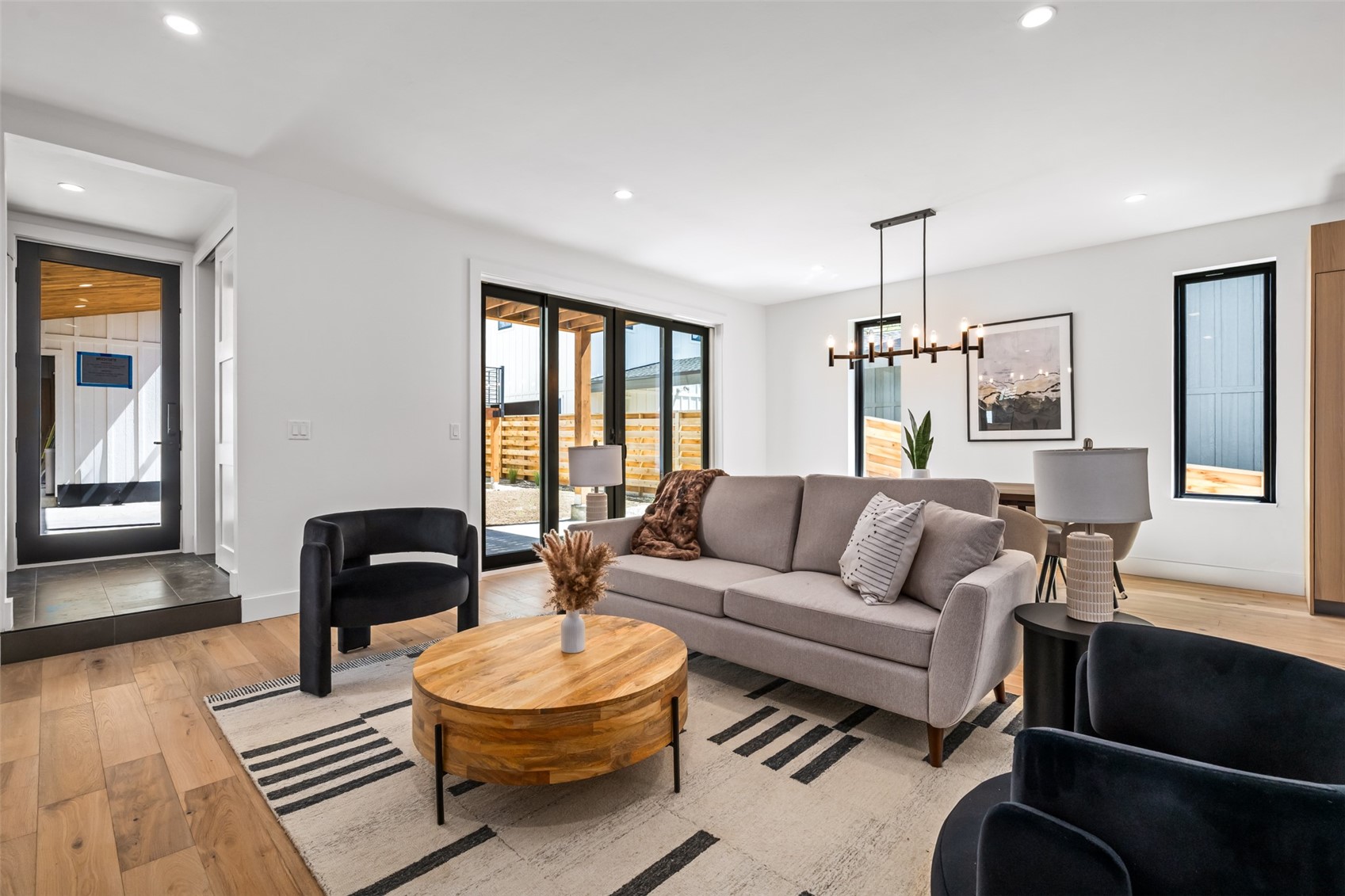512 8th Street Property Photo 13