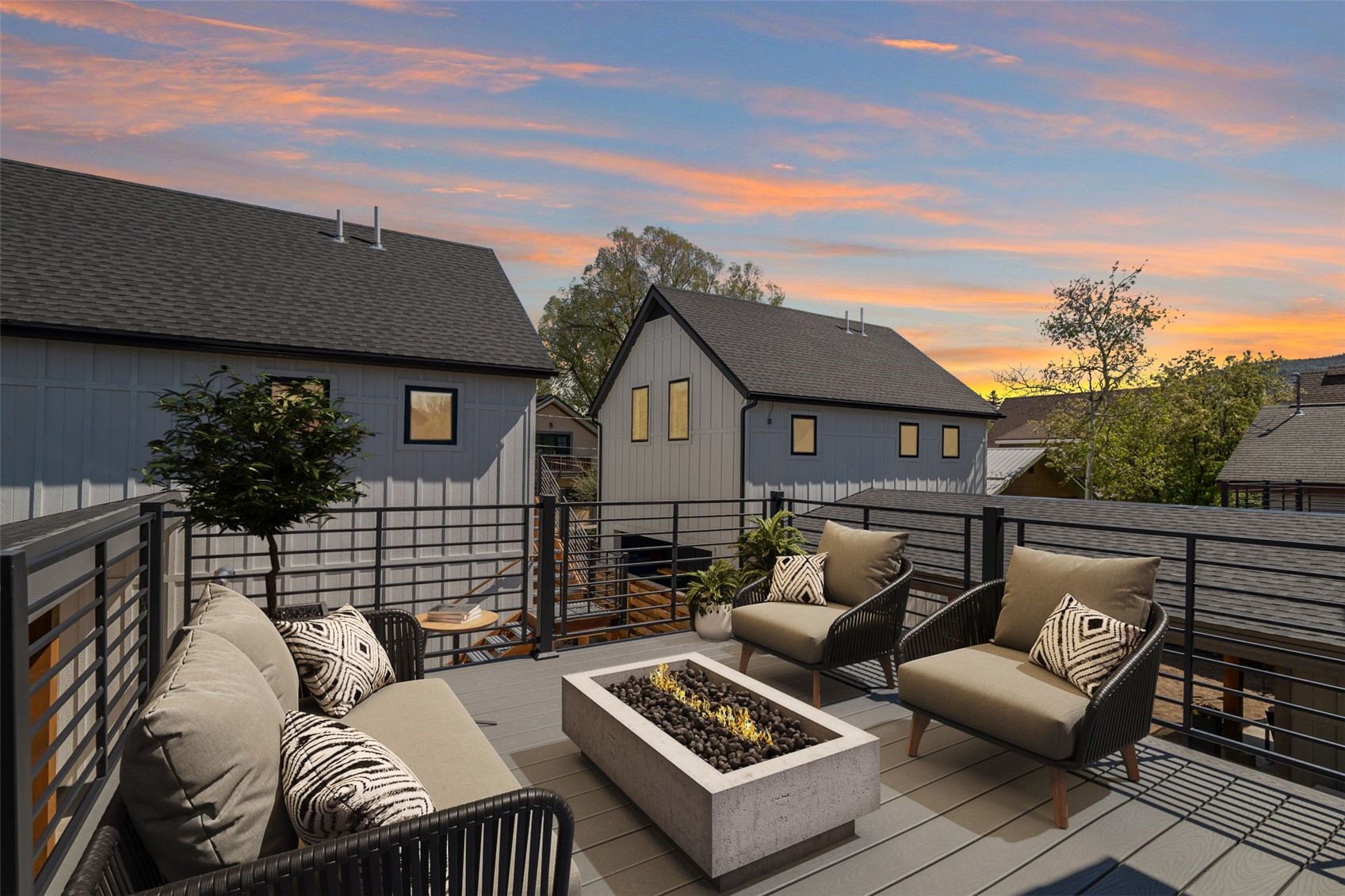 512 8th Street Property Photo 15