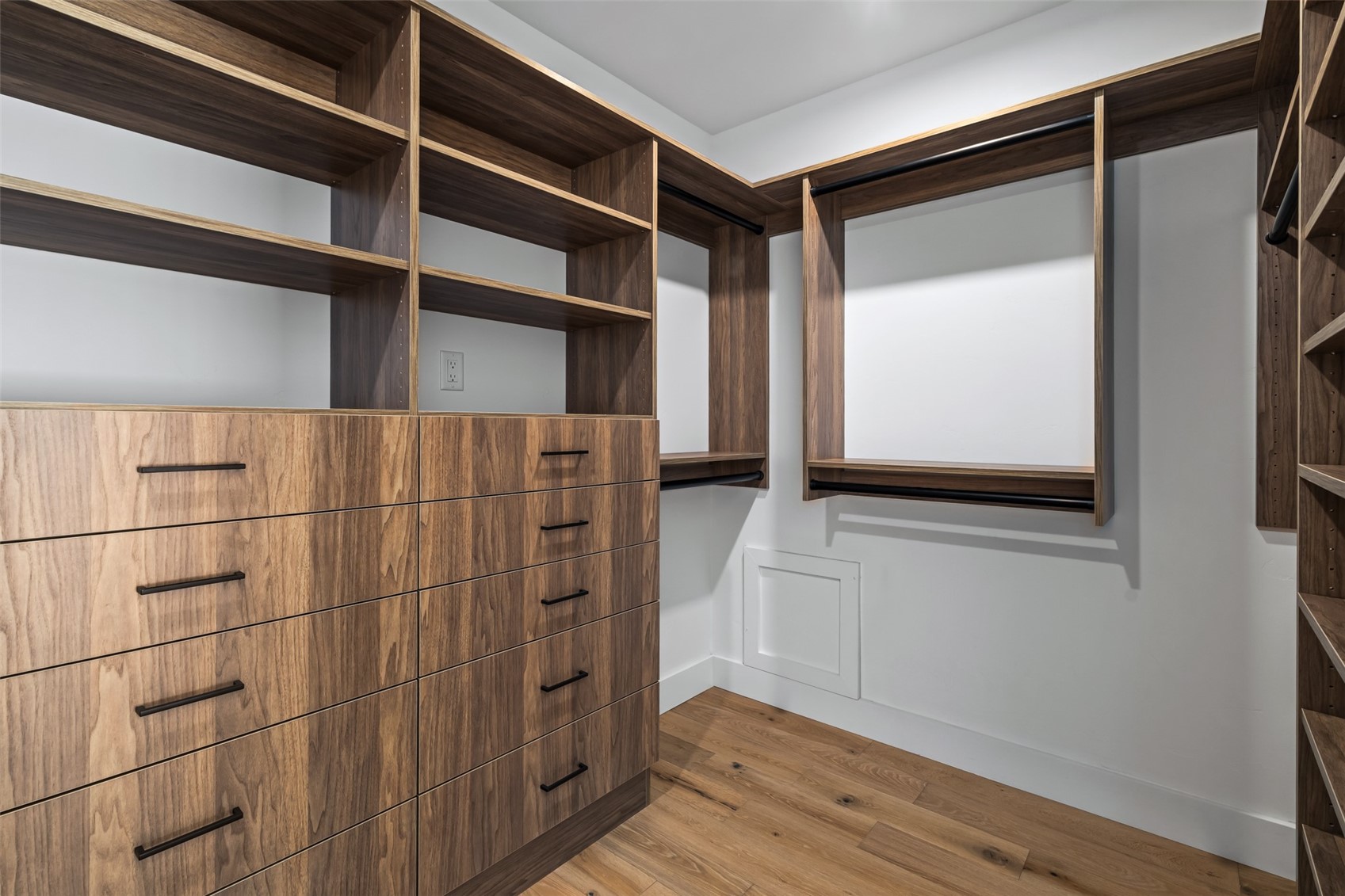 512 8th Street Property Photo 16