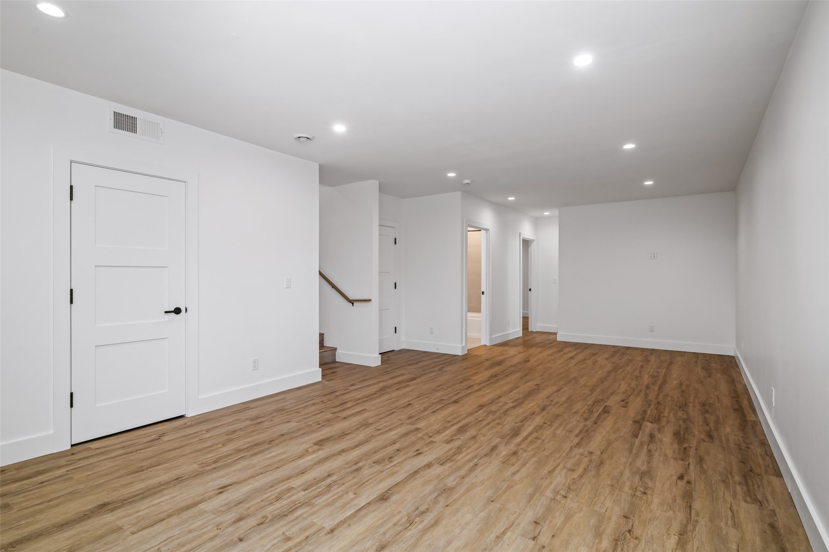 512 8th Street Property Photo 23