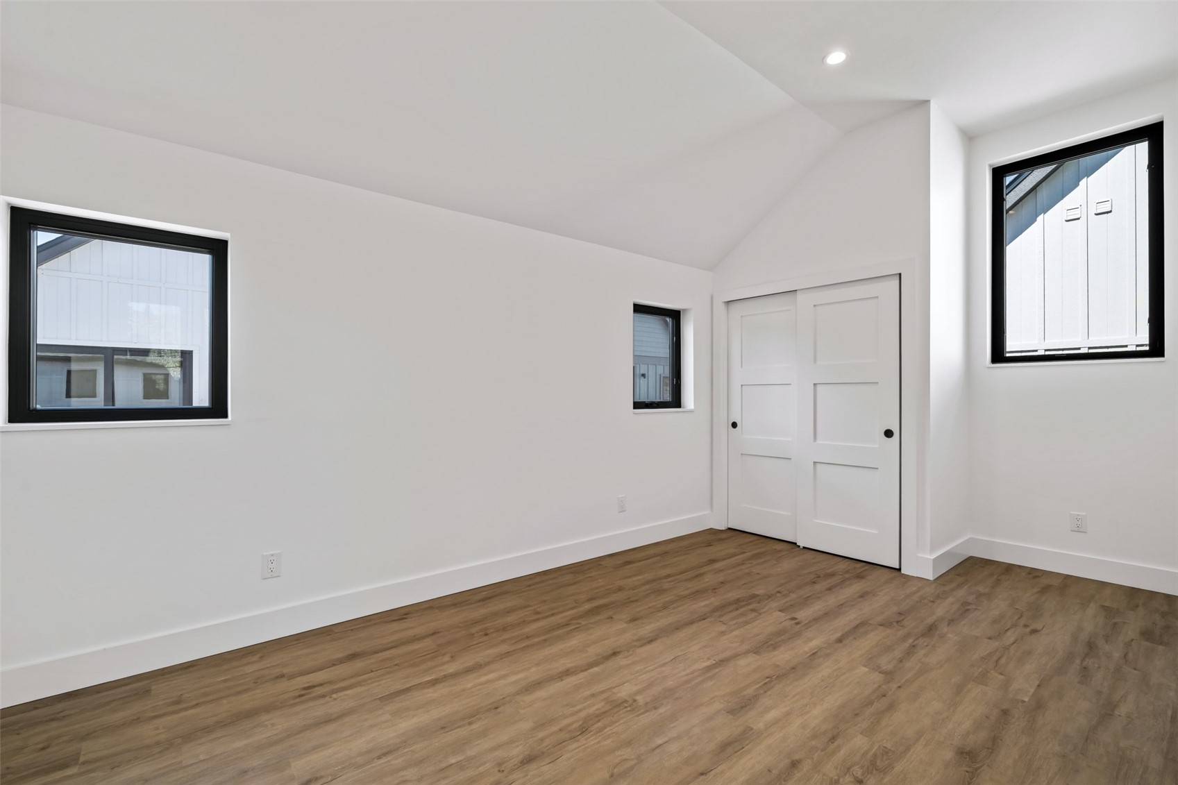 512 8th Street Property Photo 30