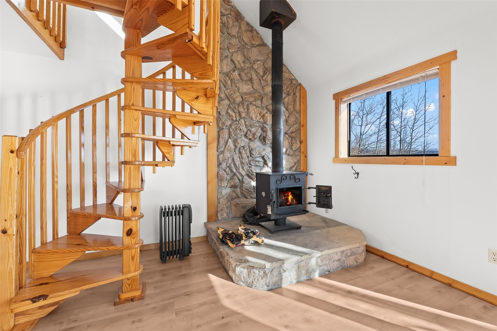 1793 Michigan Hill Road Property Photo 8