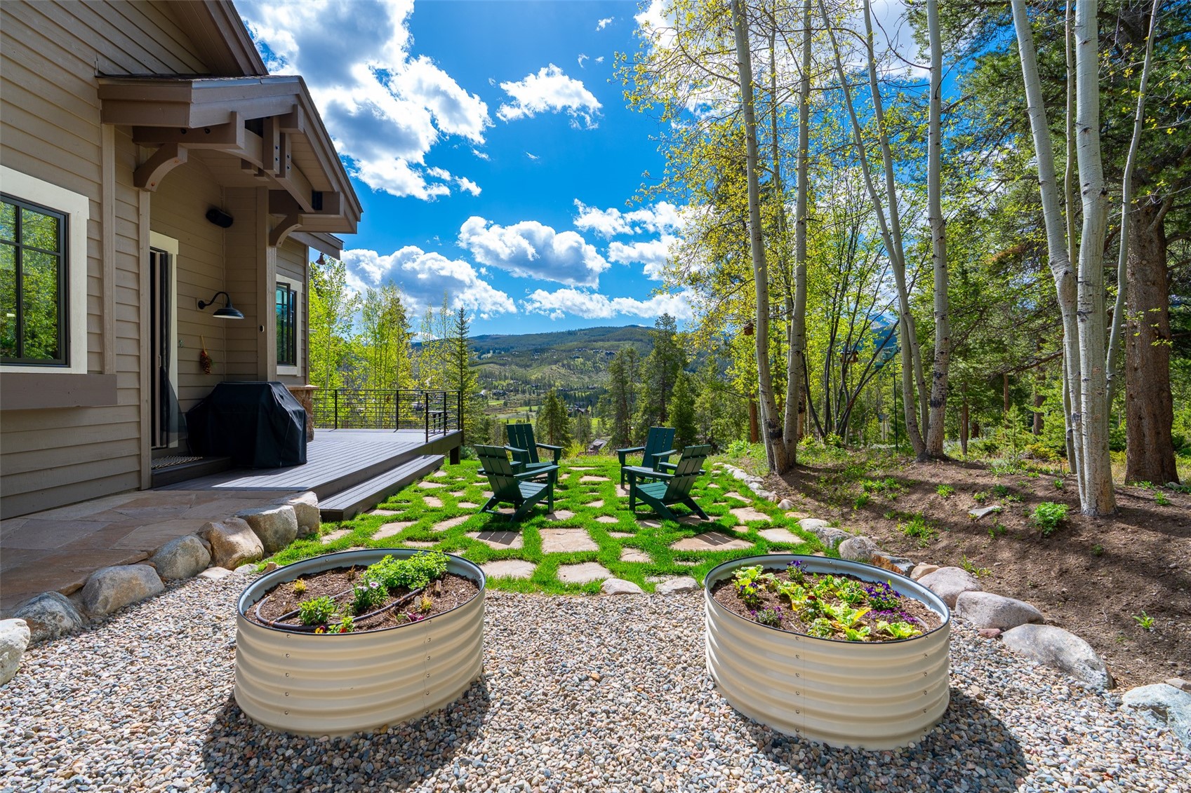 494 Silver Circle Property Photo 13