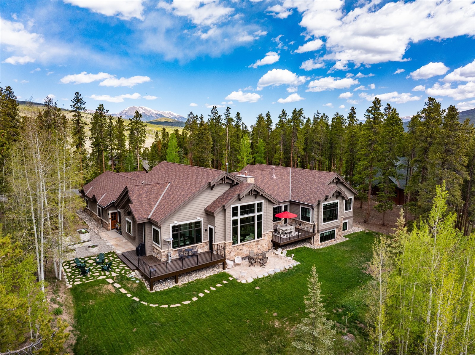 494 Silver Circle Property Photo 48